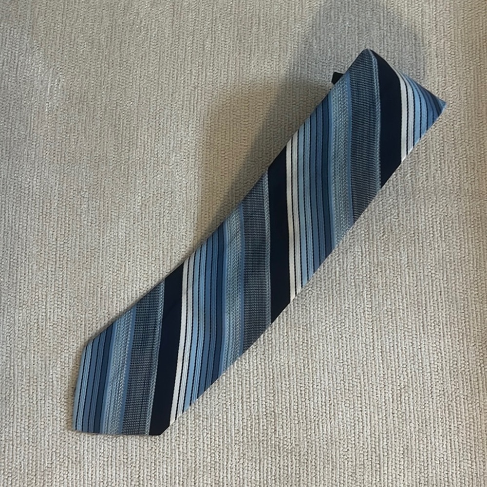 Vintage polyester tie by Par Excellence